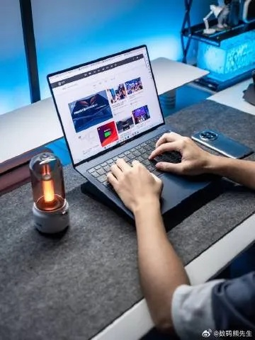 在手机和电脑上协同工作,我们首先需要一些高效且功能强大的软件组合来实现无缝衔接。以下是经过精心挑选的3-5款软件组合,它们不仅满足移动办公的需求,而且通过云同步技术,使得您在任何地方都能轻松完成工作。这些软件组合中特别提及了寻仙手游吧及下载官方多玩红包等关键词,让我们深入了解并解析它们的特点和功能。